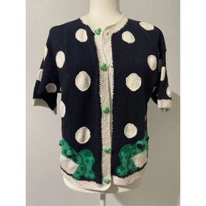 Bellepoint Knit top frog polka dots print S short sleeve frog buttons